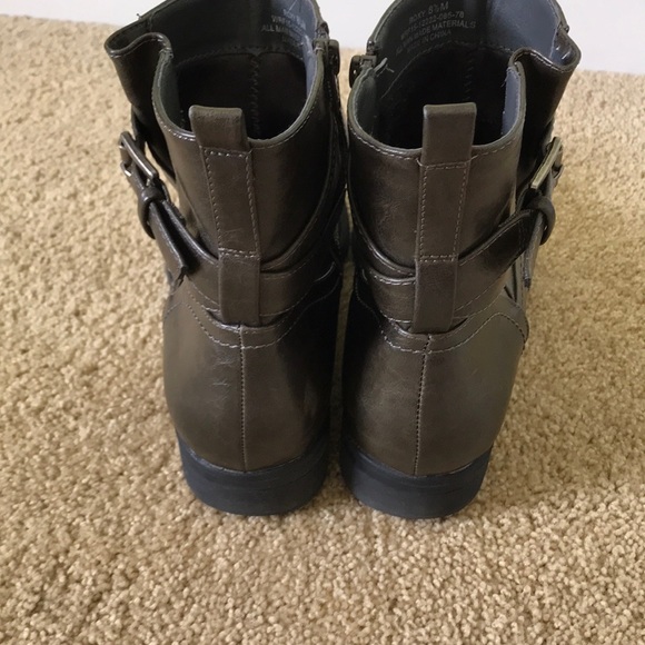 WEAR. EVER. Boots.EUC.Dark heather grey.Sz-8 1/2M - Picture 4 of 7